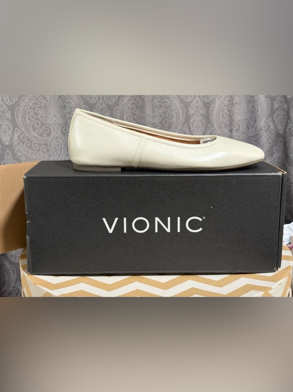 Vionic Orinda Square Toe Ballet Flat 
Size 6 NEW - Picture 3 of 17